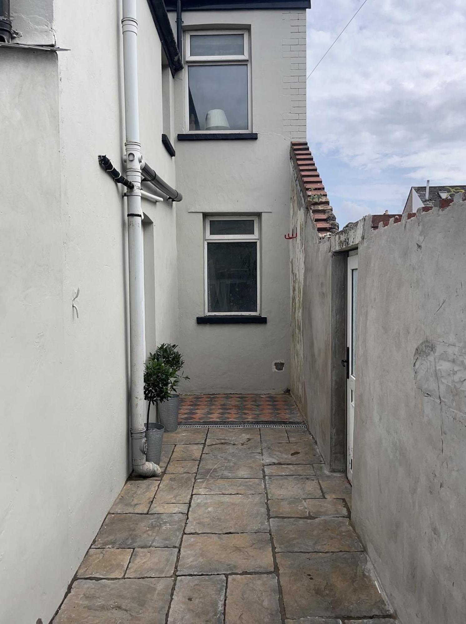 Adanhouse-Stockland Spacious 5 Bedroom House Sleeps 12 Private Garden Cardiff Esterno foto