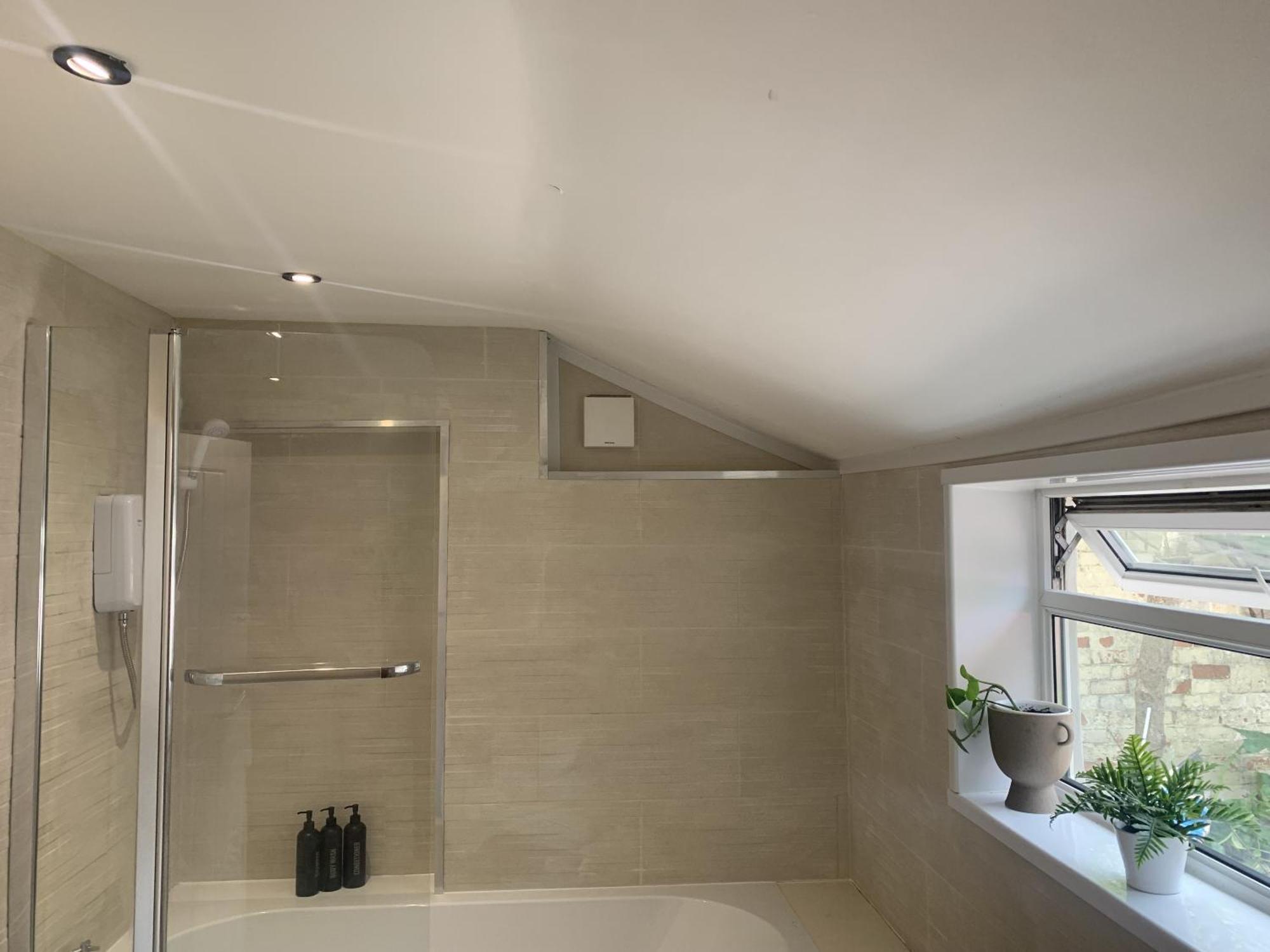 Adanhouse-Stockland Spacious 5 Bedroom House Sleeps 12 Private Garden Cardiff Esterno foto